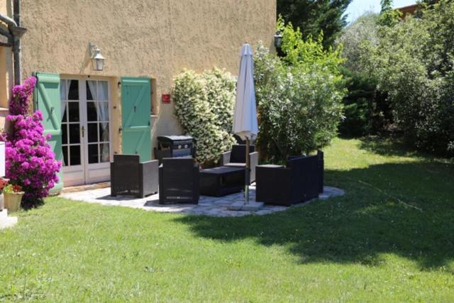 A L'Oree Des Cevennes Aigremont Exteriör bild
